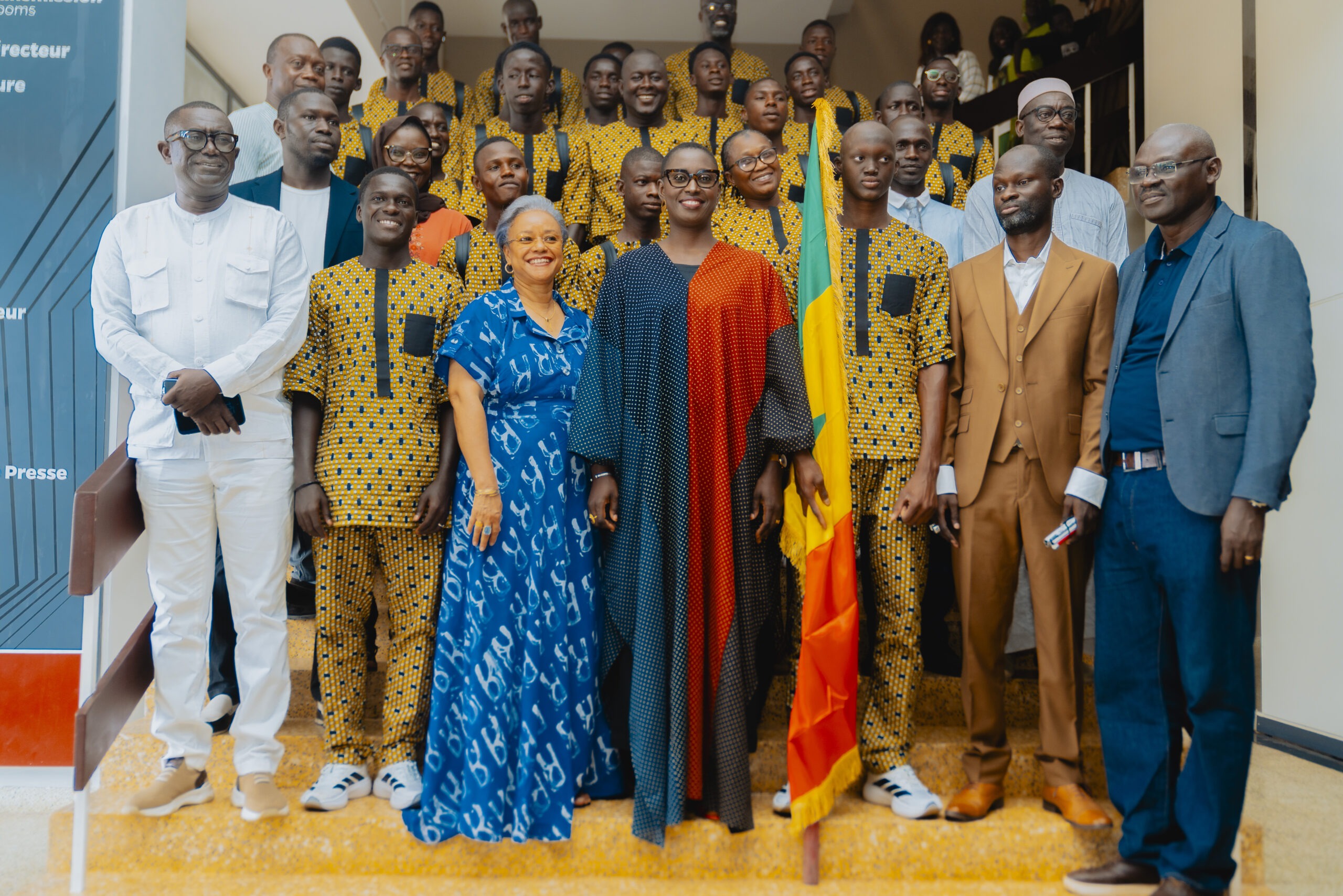 Remise Officielle Du Drapeau National À La Délégation De Special Olympics Sénégal
